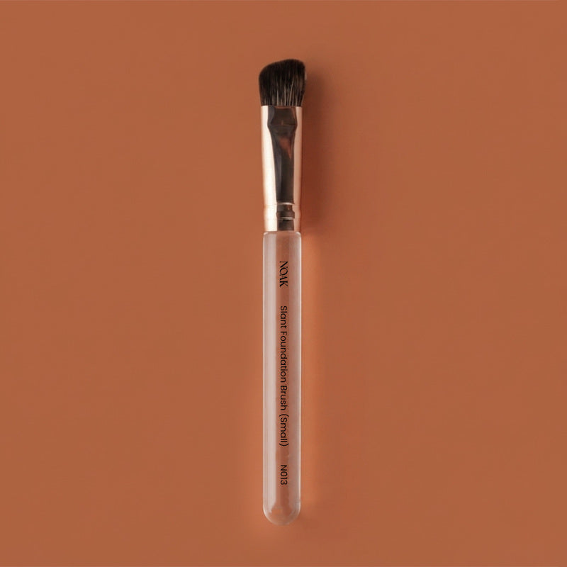 Acrylic Small Slant Foundation Brush N013